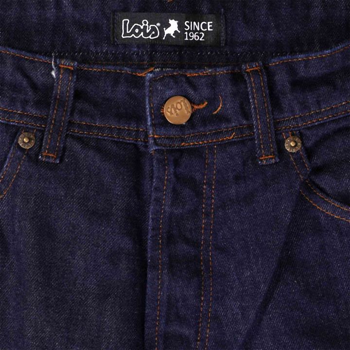 Lois jeans waistband with the Lois Since 1962 label, copper button and rivets